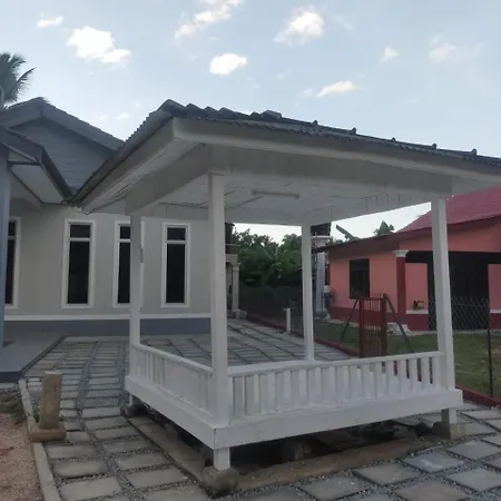 Ayu Homestay Kota Bharu Exterior photo